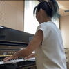 講師も“生徒”に♪ 来週のピアノ発表会に向けて練習中です