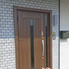 木製玄関ドアをLIXIL「リシェント」へ交換しました