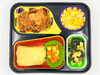 高齢者向け宅配弁当。夕食は洋風ロールキャベツ（コンソメ）。「8/28(金)の夕食は「洋風ロールキャベツ（コンソメ）」」