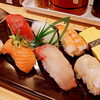 🍣✨ 牧野駅から徒歩1分！本格寿司を1貫から気軽に楽しめる立ち食い寿司店😊🍣
