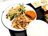 豚きのこ焼肉とカレーコロッケセット「週替わりランチ」