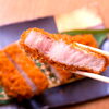 今月もよろしくお願いします！揚げたての熟成ロースかつをどうぞ