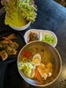 「冷麺と焼肉で楽しむ彩り豊かな韓国料理の食卓」