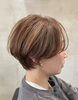 「自然なイメージチェンジを楽しむショートヘアデザイン」