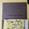 LOUIS VUITTONのストールを売るなら銀座パリス緑地公園店