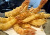 海老の天ぷら。ご注文ごとに揚げてお出ししています。「【小樽・花園】今日は仕込みの日！明日から揚げます🍤」