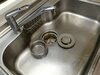 「キッチンのシンクやコンロまわり、清掃前後の変化をご紹介します」