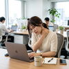 「寝ても抜けないだるさと骨盤の深いつながり」