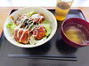 先週の日替わり「甘辛からあげ丼」です！「今週（9/7から9/11）の日替わりランチ（890円）メニューです♪」