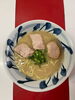 「10時間煮込んでたどり着いた一杯！くわん屋自慢の濃厚とんこつスープ🍜」