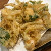 【小樽・花園】海鮮かき揚げは600円。しめには小丼もあります🍤
