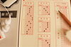 「秋の模試結果を次の学習につなげる｜判定に一喜一憂しない見直しの進め方」
