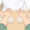 施術前に手首の脈をみる理由　その日の体に合わせたやさしい鍼灸