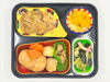 高齢者向け宅配弁当。夕食はごぼう入り鶏団子煮。「9/15(火)の夕食は「ごぼう入り鶏団子煮」」