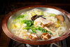 お鍋「涼やかな風を感じる季節に、旬の野菜ときのこを味わう温かな鍋料理」