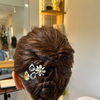 ダンスパーティ用ヘアセット｜動いても崩れにくい上品なまとめ髪