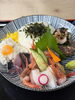 ちょうどいい海鮮丼　1,800円「シルバーウィークは酒市水産部へ！丹後海の幸あふれる海鮮丼🐟とカニの旨味を堪能しよう🦀」