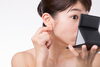ピアストラブルで悩む女性「ピアスでケロイドになることはある？」