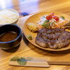 秋になると食べたくなる、炭火焼きと温かいご飯