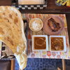 本日のカレーは香ばしさが際立つ「炭焼きウインナーカレー」🐘🍛