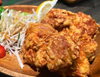 「人気No.1！拳サイズの若鶏のからあげで大満足」