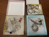 アクセサリー「昔のブローチやアクセサリーでも売れるの？｜宮崎市の出張買取」