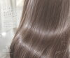 「お気に入りのヘアカラーを長く美しく保つための日常ケアとヘアエステ」