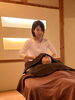 実際の施術時は照明を落としています「10月からお届けしたい、より深くほぐれるリラックス時間」