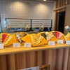 店頭に食品サンプルが登場！豪華な「スペシャルクレープ」のご注文もスタートします