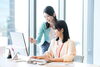 「【座り過ぎに注意！】立つことの大切さと健康を守る簡単リフレッシュ法」