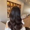 ロングヘアを美しく魅せる、やわらかな艶感ウェーブの巻き仕上げ𓂃♥ˊ˗