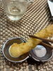 「【小樽・花園】ひとりで海老天を1本から。カウンターで、塩をちょっとつけて🍤」