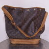 ルイ・ヴィトン（LOUIS VUITTON）モノグラム ノエ（M42224）ショルダーバッグをお持ち込みいただきました！