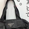 プラダのナイロンバッグを買取しました👜ブランドバッグの売却・査定なら荒川区小台駅にある買取店「大吉 荒川西尾久店」へ