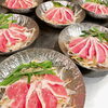 ご宴会コースに！おひとり様1台ずつ熱々を楽しむ「合鴨ロースの鉄板焼き」🥢✨