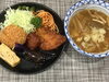 「本日のAランチは　和風ミックスランチ　うどん入りけんちん汁」