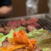 お肉も野菜もたっぷり楽しむ！サンチュ×キムチの包み食べがおすすめです♪