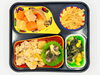 高齢者向け宅配弁当。昼食は豚キムチ鍋風。「10/24(土)の昼食は「豚キムチ鍋風」」