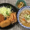 本日のAランチは　ミックスフライと豚汁