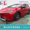 トヨタ プリウスが入庫！鮮やかなレッドボディと洗練された上質空間の魅力をご紹介