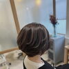 ショート×ハイライトで魅せる立体感！コントラストをつけて動きのある軽やかスタイルに