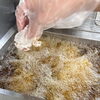 山塩ならではのまろやかな旨みを熱々で。キッチンカーでお届けする特製「塩唐揚げ」のご案内
