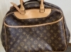 ルイヴィトン　ドーヴィル「【Lv（ルイヴィトン）バッグ　モノグラム　高価買取】奈良県の買取専門店「おたからや　イオンビッグ香芝店」」