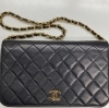 「【CHANEL  チェーンショルダー　高価買取】横浜市横浜駅の買取専門店「おたからや　横浜本店」電話相談無料＆査定無料♪」