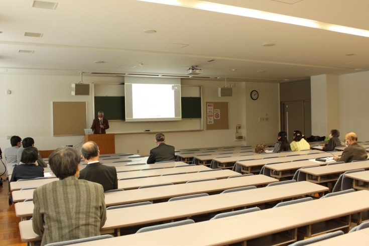 「「日本比較文化学会 北海道支部研究発表会」が行われました」