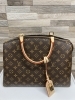「VUITTON ヴィトン　ブランドバッグ 高価買取　新宿　買取専門店　「おたからや　新宿本店」」