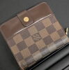ルイヴィトン　財布「【LV（ルイヴィトン）財布　高価買取】奈良県の買取専門店「おたからや　イオンビッグ香芝店」」