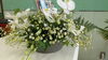 カスミ草（花言葉は幸福です）で花をアレンジ「「スタッフブログ更新」結婚記念日に想う事」