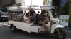 トゥクトゥク発車前「トゥクトゥク乗車の様子　★英会話と体操のコラボ教室（堀切、綾瀬、亀有、小菅）」