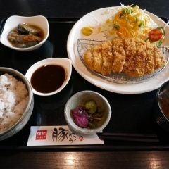 『豚やろう』　黒豚ロースカツ定食